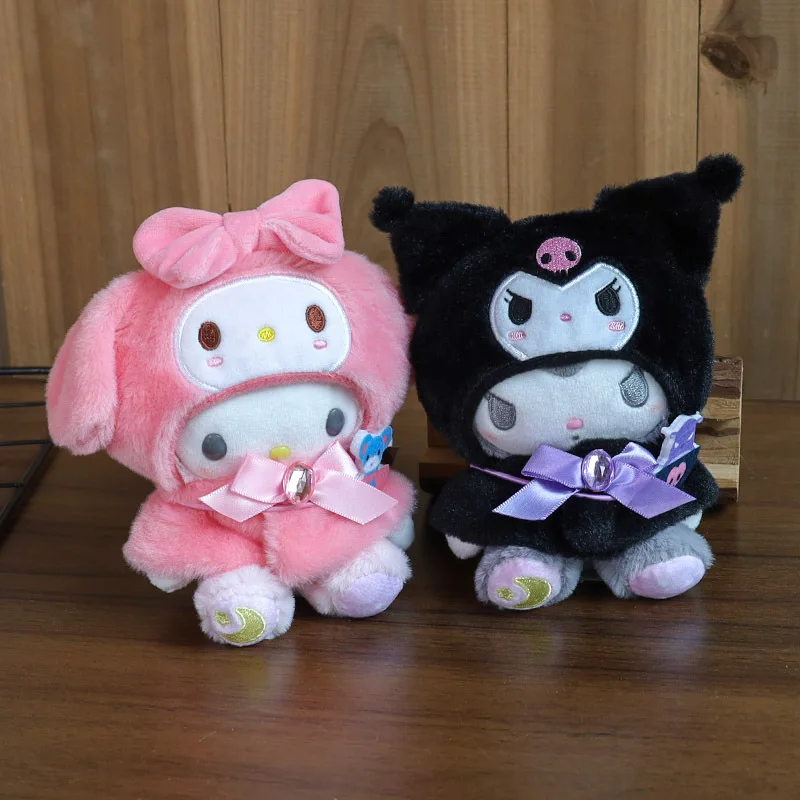 Creative Sanrio Cute Melody Kuromi Cinnamoroll 12cm Doll Clothes Cape Headgear Kawaii Pendant Cartoon Ornament Accessories Gift