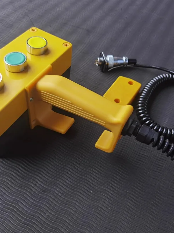 Handheld switch box, two handed start button box, control box, wine machine labeling machine, handheld chassis