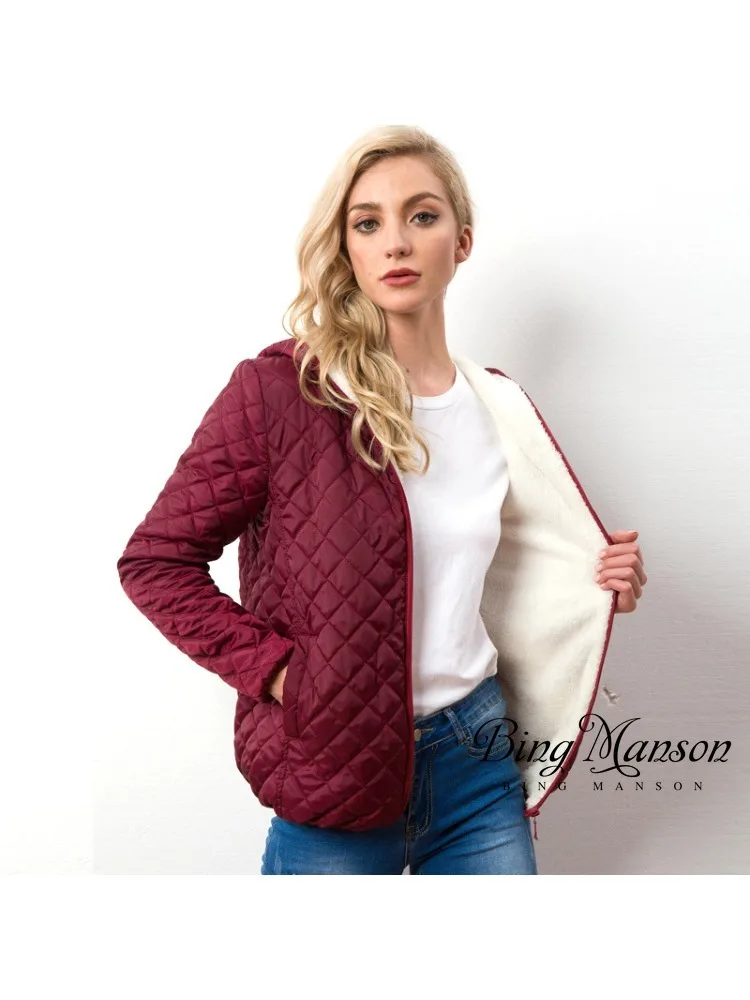 

Autumn and Winter Women's New Fashion Warm Hooded Quilted Cotton Coat Solid Color Coat Lamb Fleece Short Zipper Cotton Coat