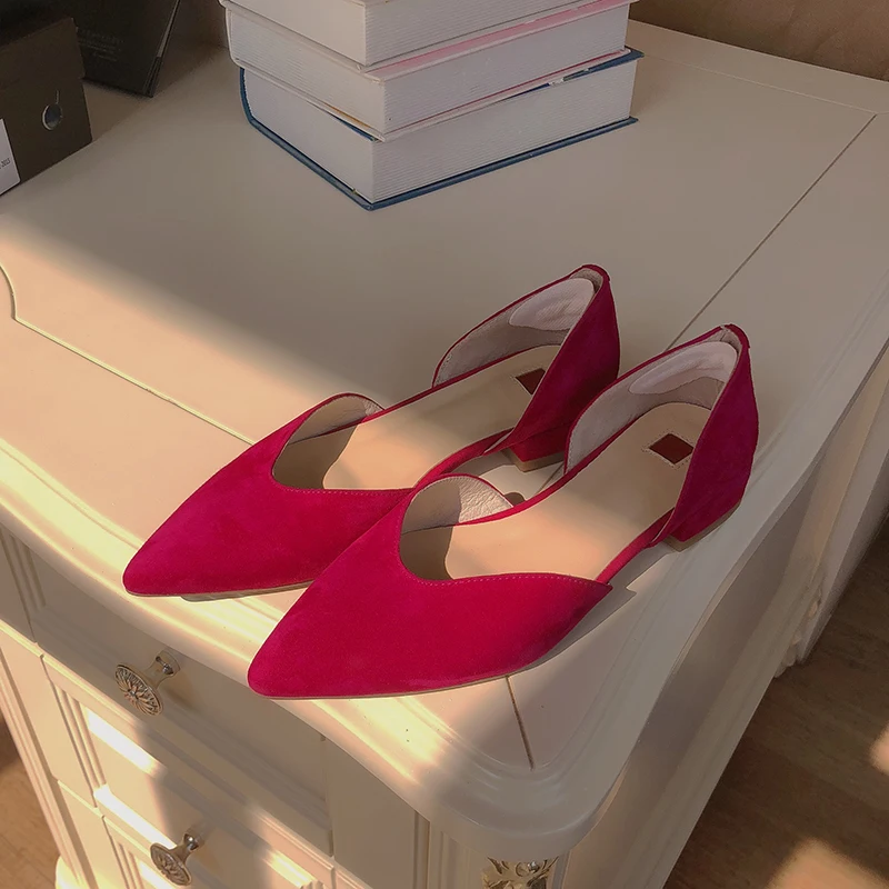 Fashion Woman Black Fuchsia Red Suede Leather Flat Shoes Pointed Toe Side Cutout Loafers Slip On Causal Shoes
