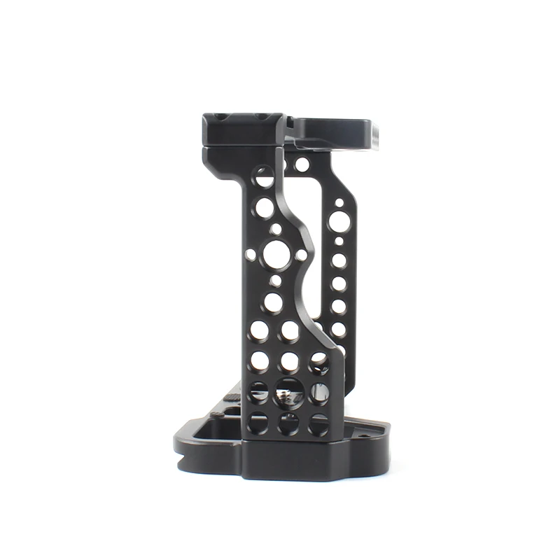 Camera Cage for Sony A7 IV A7R V A7M4 A7R5 A7IV A7RV Full Wraparound Multi-Interface Expansion Direct Battery Swap Filmmaking