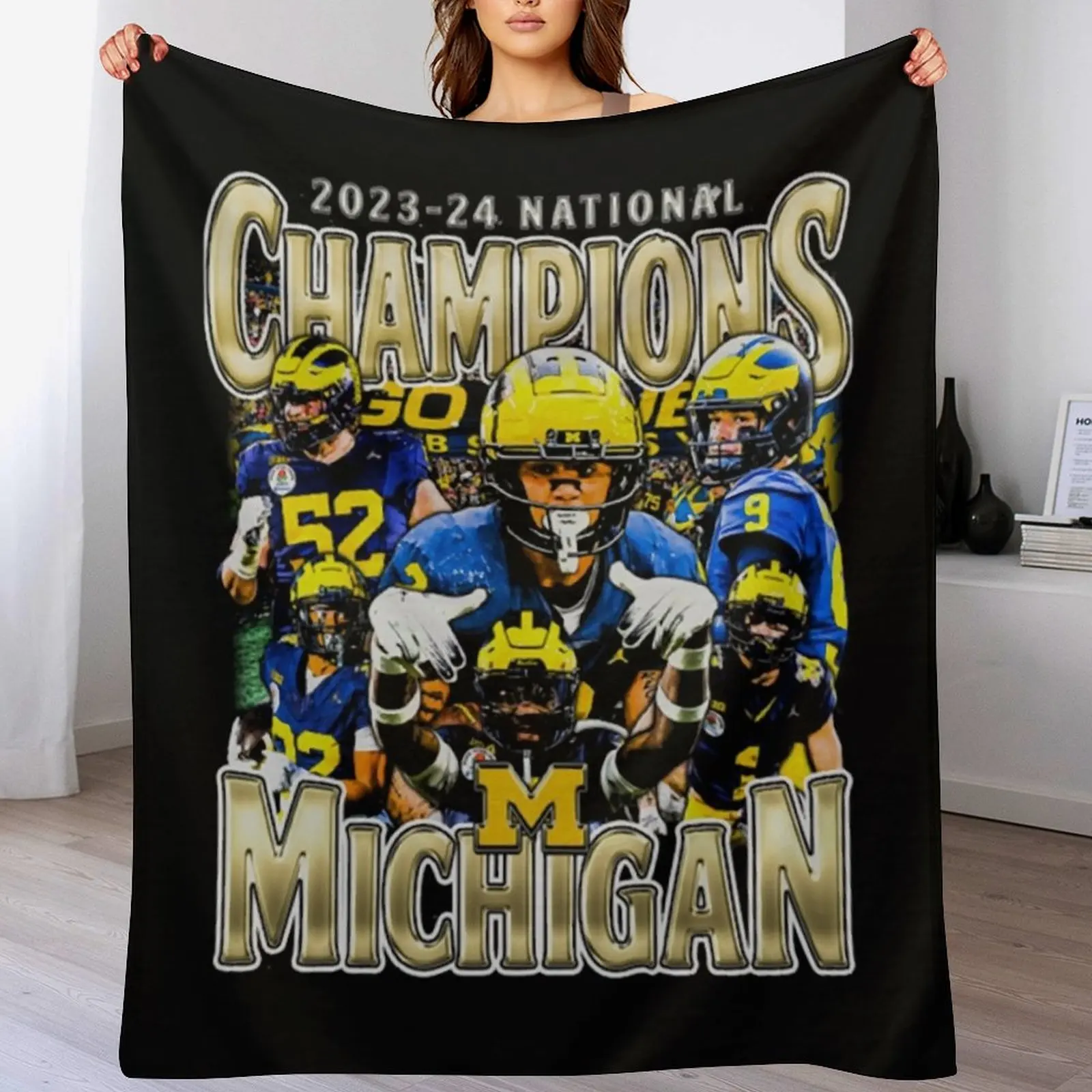 

Michigan National Champs 2023-2024 Vintage Bootleg Throw Blanket Softest For Decorative Sofa Blankets
