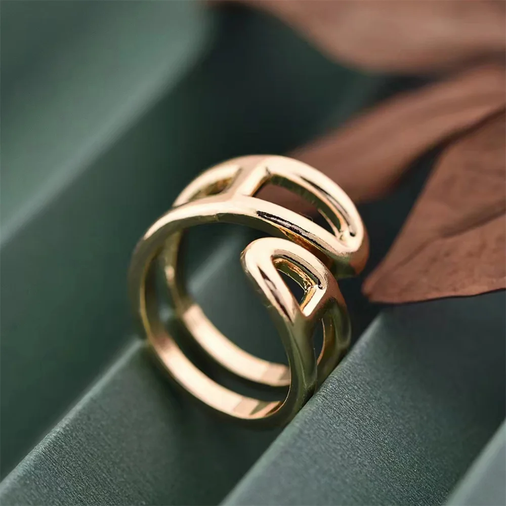 بساطتها الجوف حلقة معدنية للنساء وشاح الموضة مشبك الملابس الزاوية عقدة زر الملابس الديكور مجوهرات اكسسوارات