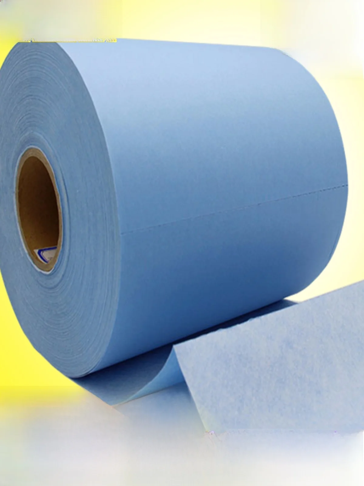 Dust-Free Paper Industrial Wipes Oil And Water Absorbing Non-Woven Cleaning Cloth Large Roll Multi-Functional Oil Removal Cloth