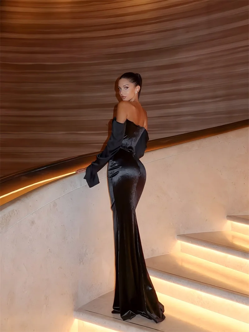 خارج الكتف كم طويل أنيق مثير فستان طويل المرأة ثوب أسود حمالة عارية الذراعين Bodycon Ruched شيك الصلبة نادي فستان الحفلات