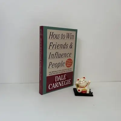 كيف تفوز الأصدقاء وتأثير الآخرين. Libros Libreria فلسفة الكتب المكتبة كتاب الكتب الإنجليزية كتاب فلسفة