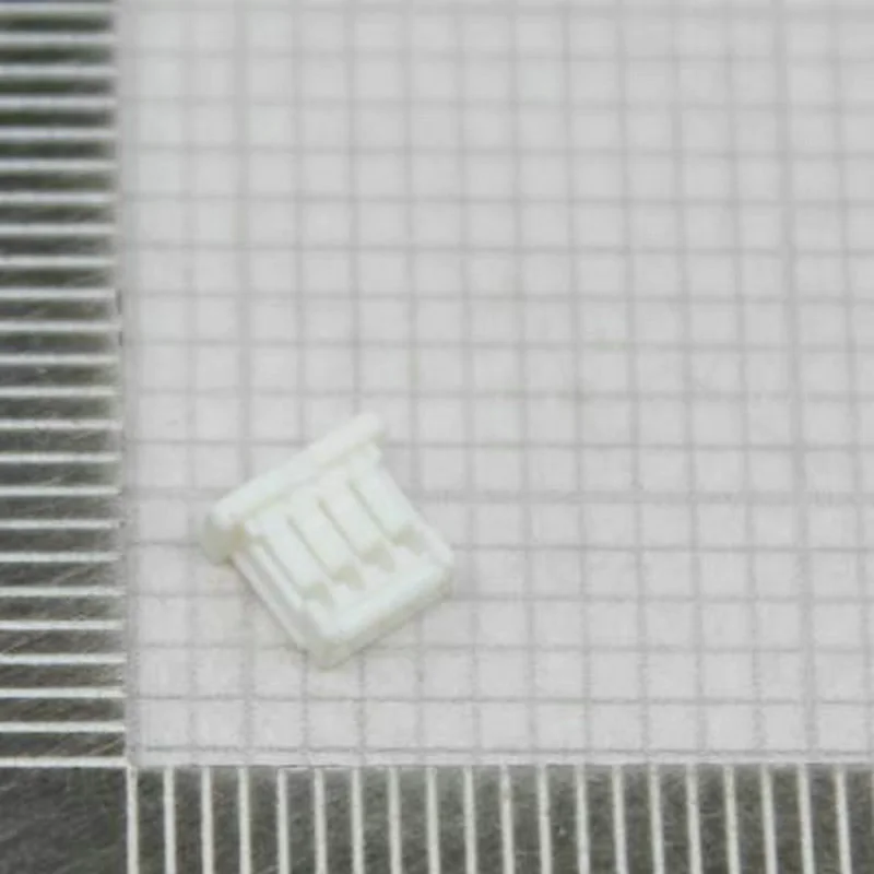 100PCS Original genuine Connector 501330-0400 For Car Smart Electronic Devices Automobile 4P white shell