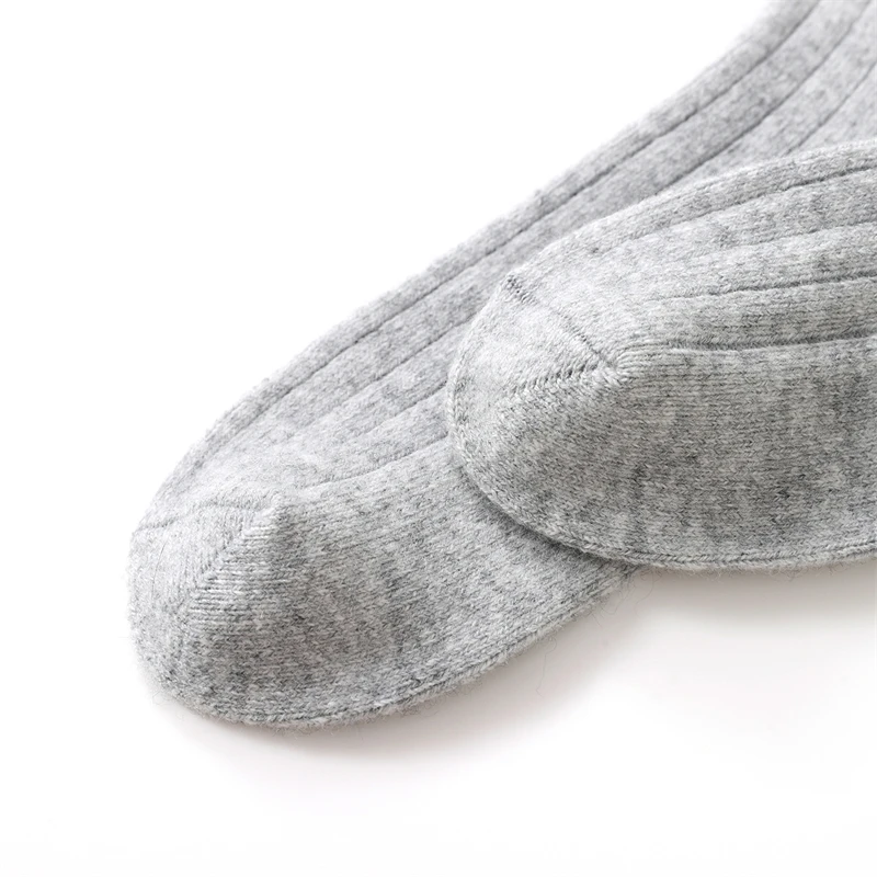 جودة عالية 100% الكشمير النقي داخلي سميك بلون المرأة شتاء دافئ محبوك لينة الرجال والنساء منتصف جوارب أنبوبية 37*43 #4