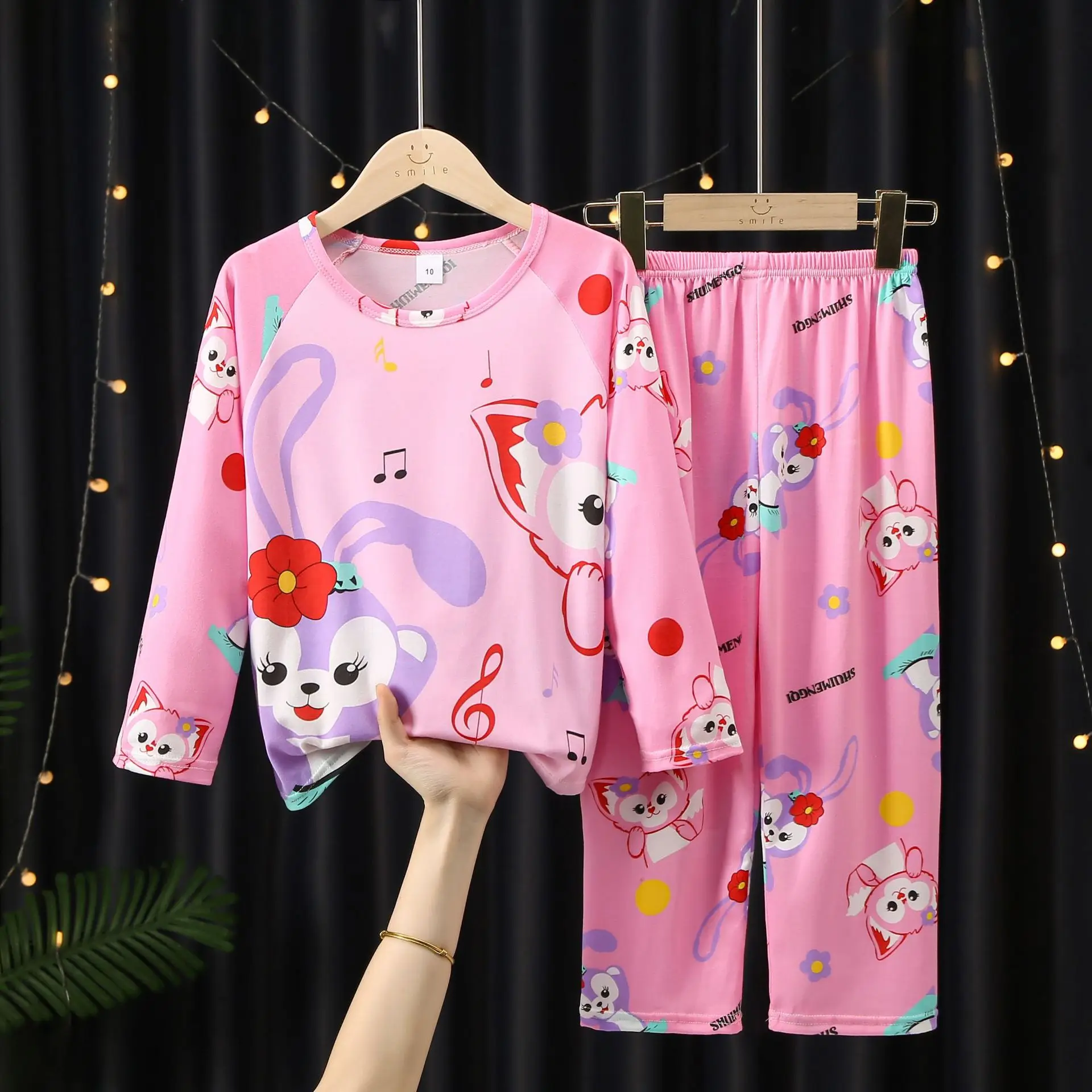 Classic Disney Children Pajama Sets Soft Breathable Comfortable Nightwear Set Vibrant Colors Trendy Indoor Clothes Autumn Winter