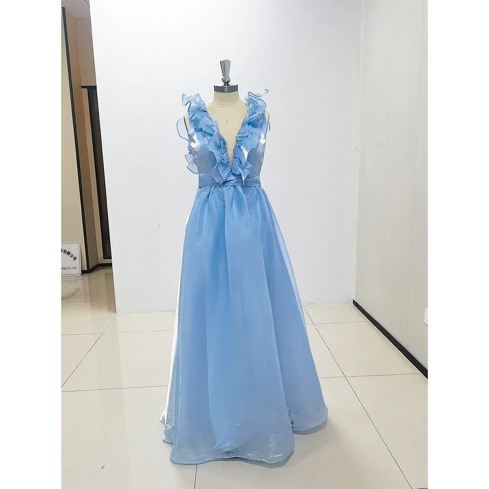 Luxury Sky Blue V-Neck Prom Dress Sleeveless Satin Chic Women Gowns Bespoke Sexy Special Occasion Formal Vestidos 2024