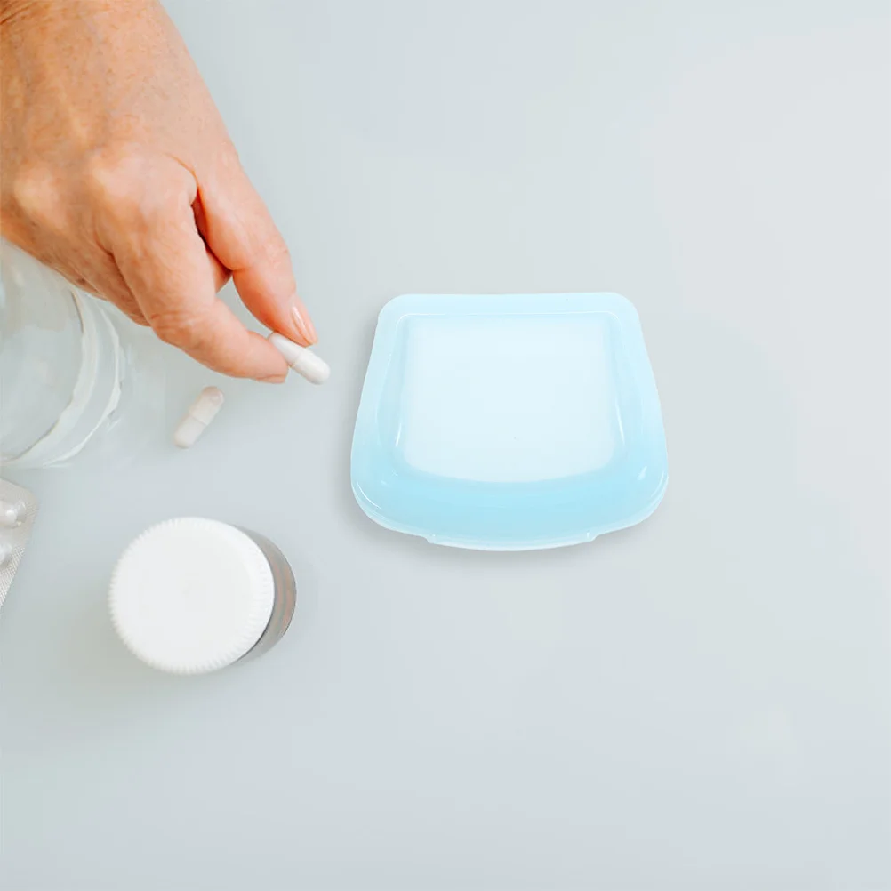 

2Pcs Clear Silicone Pill Pouch Portable Medicine Storage Bags Reusable Small Sealable Organizer for Travel Daily Use