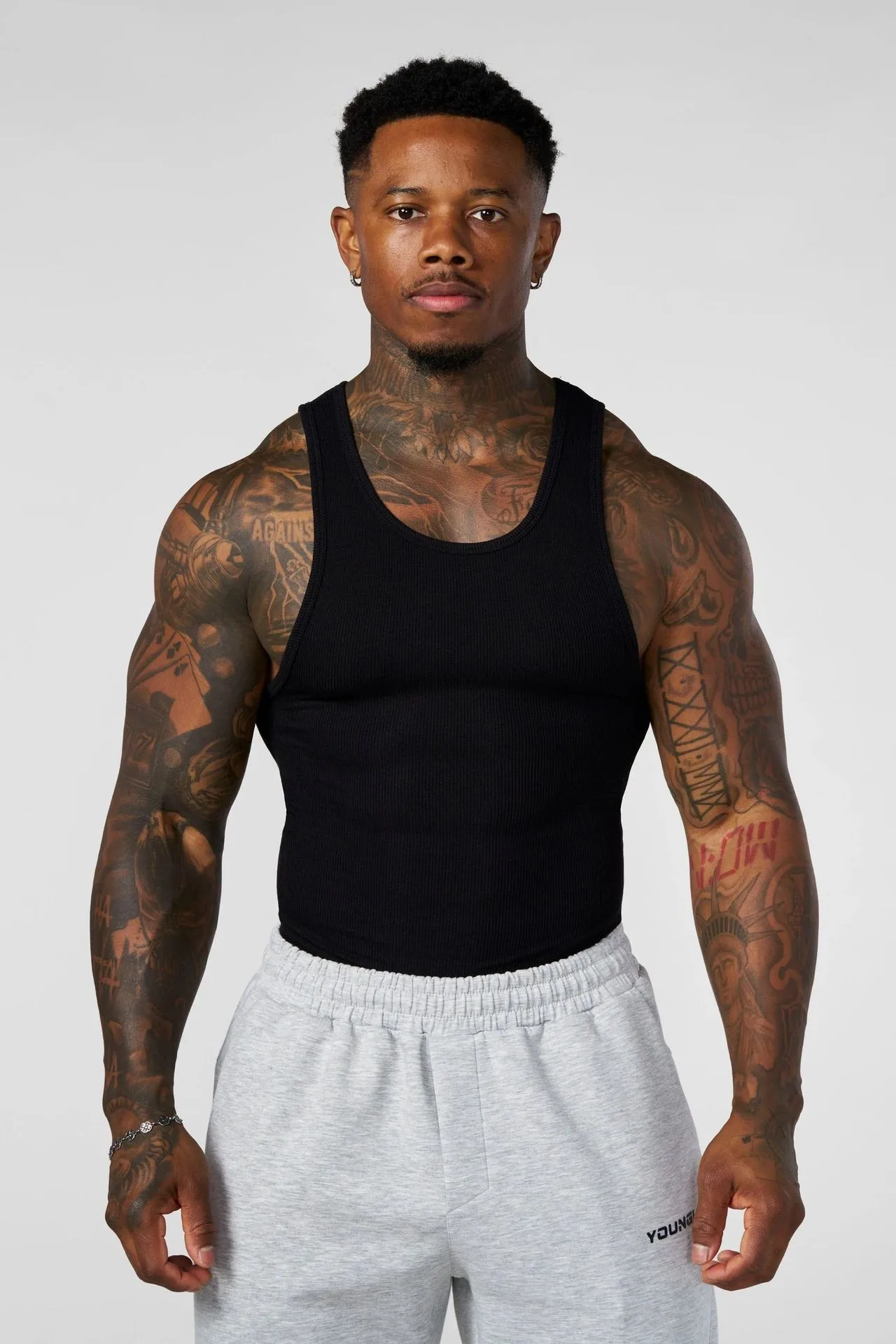 

New Men's Ice Silk Ribbed Tank Top High Elastic Compression Vest Fitness Gym Running Basketball Training Sleeveless Shirt