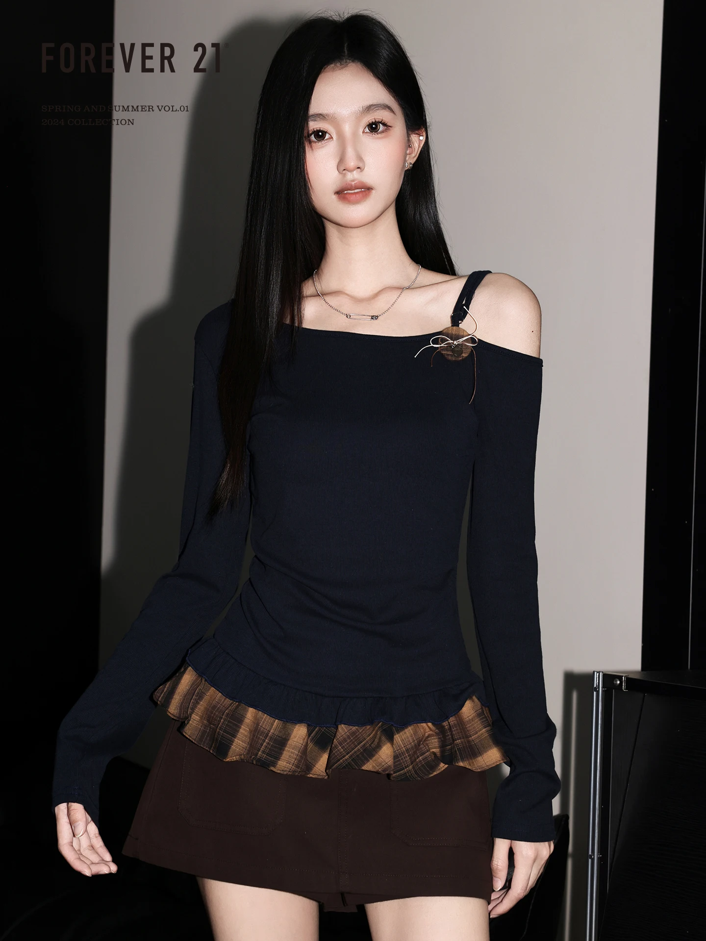 Forever21 Pure Desire Deep Blue Knitted T-Shirt Women's Unique Plaid Waist-Cinching Slim Fit Top Shoulder Bared Long Sleeve