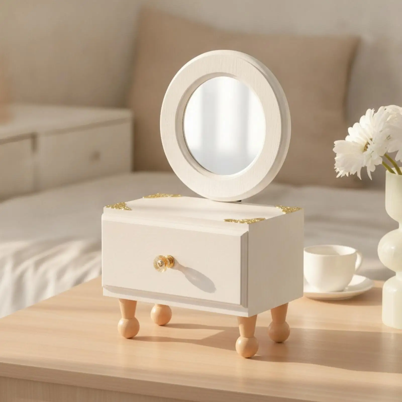 Boîte à bijoux en bois poli avec miroir et pieds, pour le rangement de petits accessoires, idéale pour une coiffeuse ou comme cadeau.