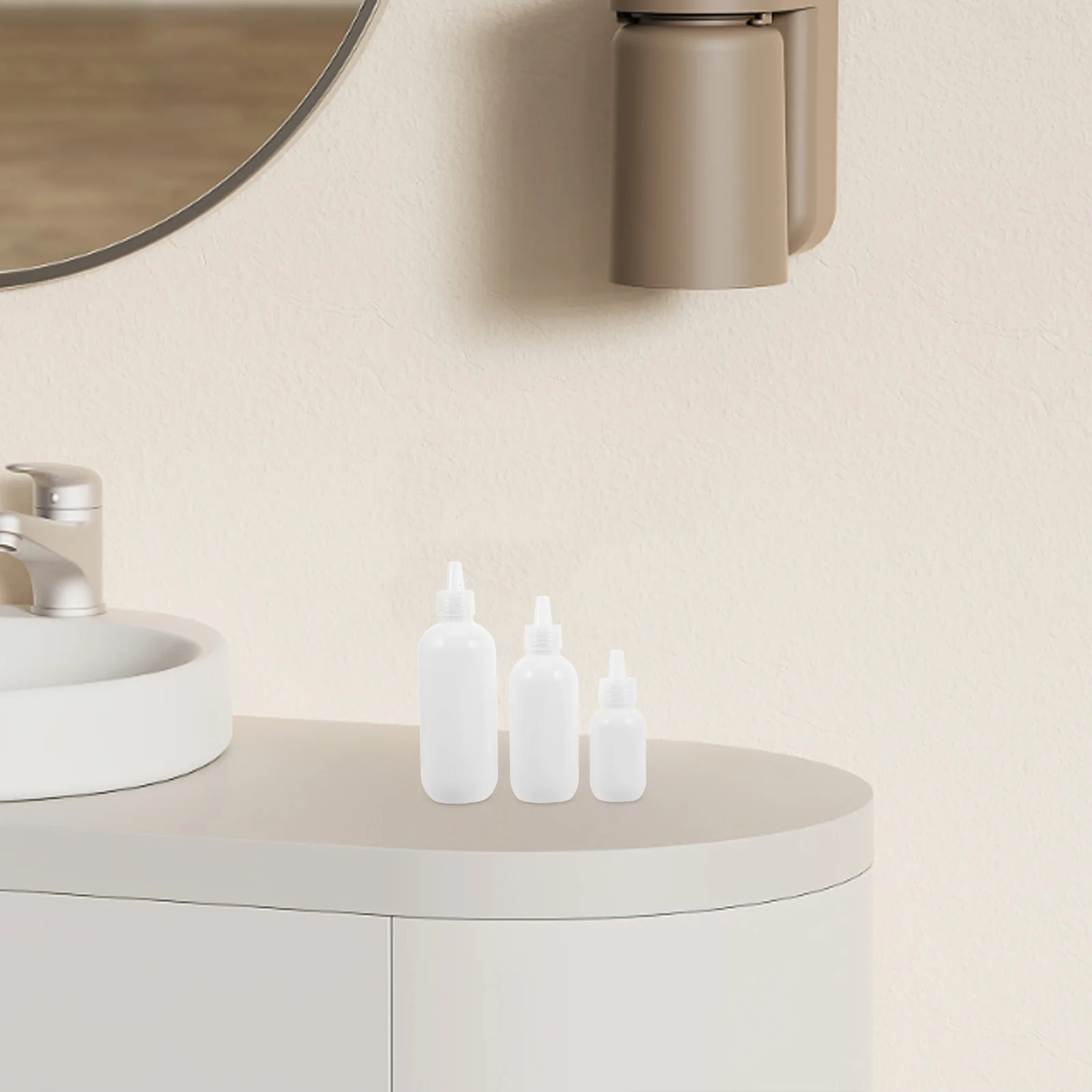 

Portable Travel Size Empty Bottles for Shampoo Liquid Container Squeeze Design Mini Foundation Dispenser Use Luggage