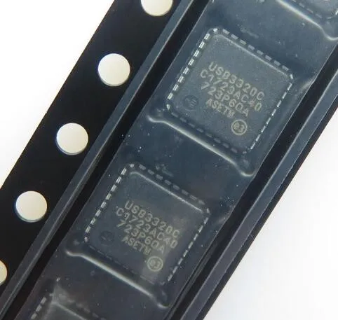 10 pi��ces USB3320C USB3320C-EZK-TR