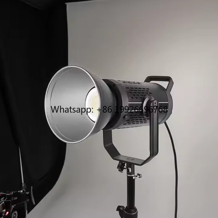 2025 New 200W COB RGB Live Fill Light Bead Studio Photography and Live Broadcast  Packaged in Box