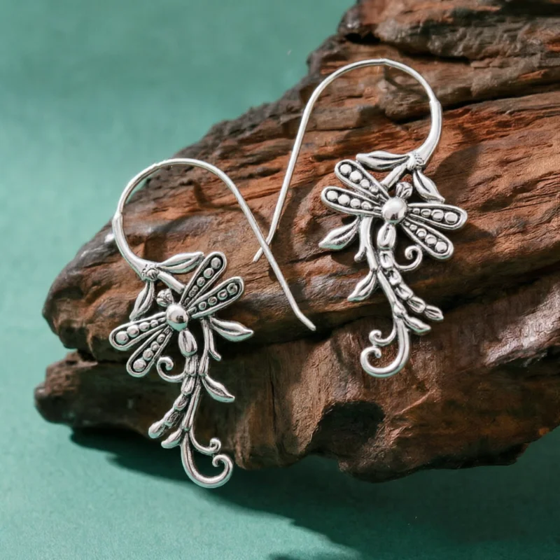 Vintage Delicate Hand Carved Dragonfly Vine Design Hook Earrings for Women Elegant Forest Style Festival Vacation Jewelry Crafts