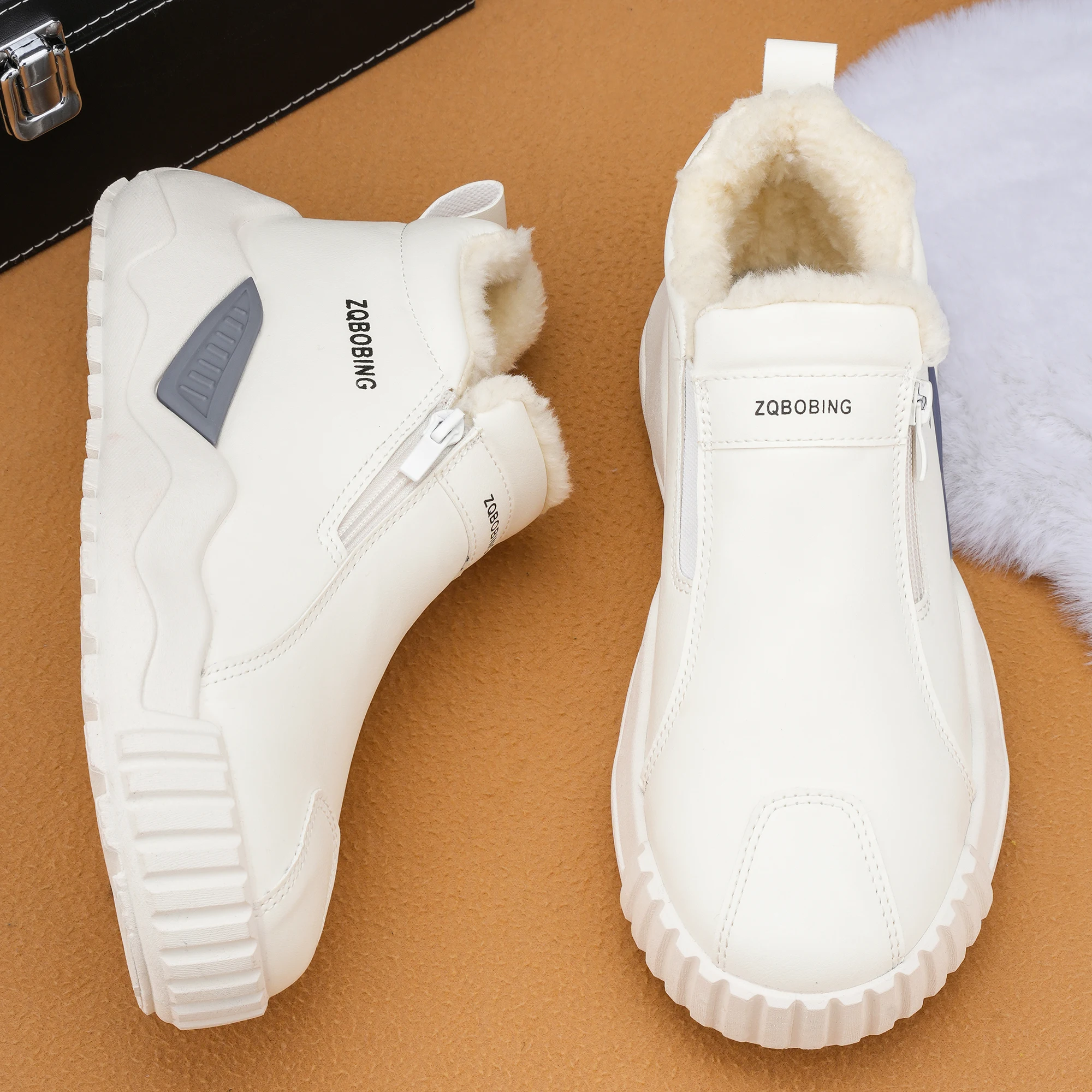Autumn and Winter New Models 39-48 Large Size Warm Fleece-Lined Thick-Soled Men's Shoes Trendy Comfortable Cotton Shoes Sports Casual Versatile Men's Shoes