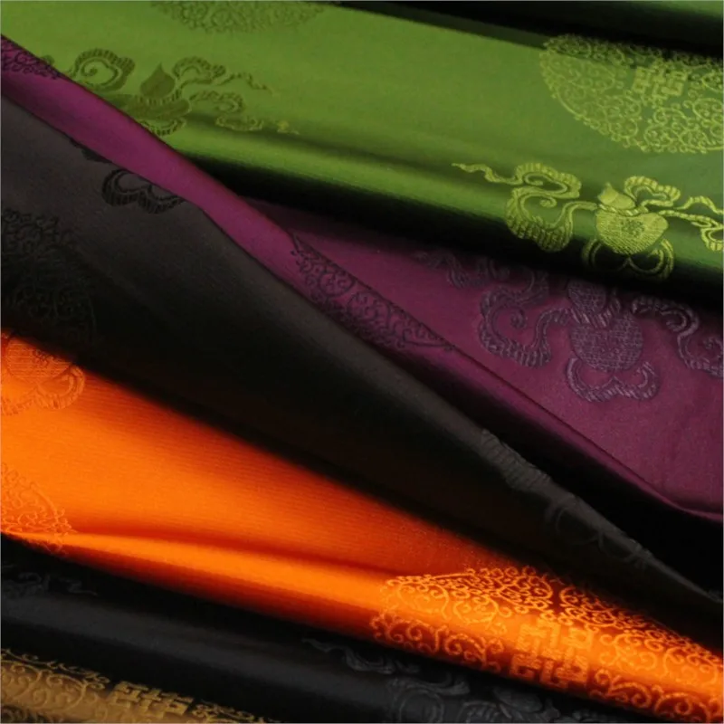 رداء على الطراز الصيني وشريط حريري مزخرف من قماش الجاكار المزخرف #2