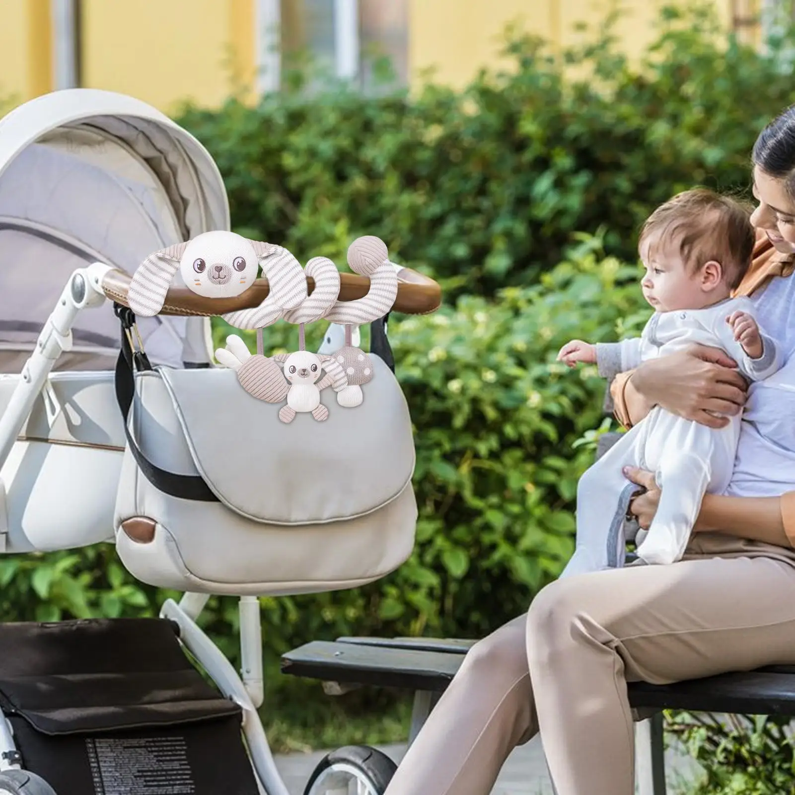 ベビーカーシートおもちゃスパイラルベビーカーおもちゃ動物学習活動女の子男の子ベビーベッド旅行公園休暇屋外