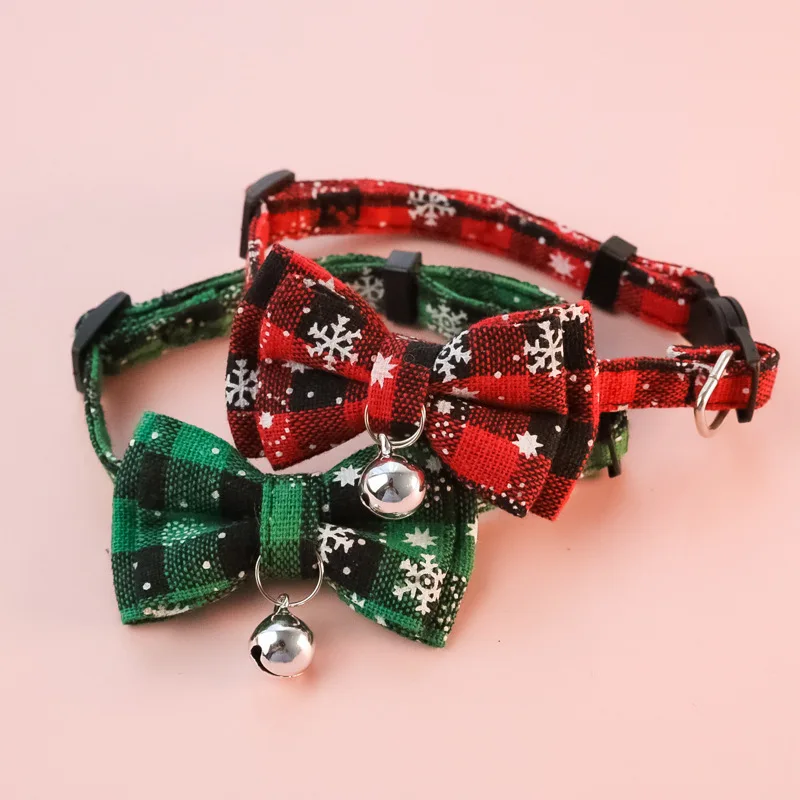 

Christmas Bow Tie, Pet Collar, Santa Claus, Cat and Dog Bells, Safety Buckle Accessories