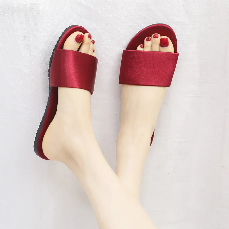 Summer New Home Slippers Fashion Flat Casual Satin Simulation Silk Slippers Indoor Non-slip Peep Toe Slides Wedding Flip Flops