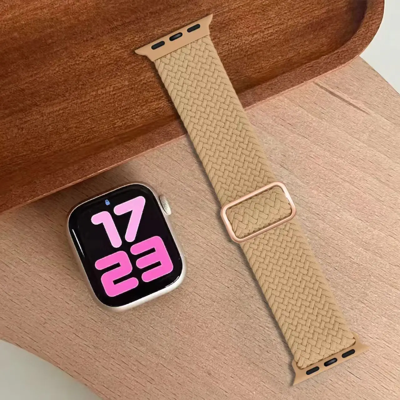 Verstelbare nylon band voor Apple Watch Ultra 3-2-1 49mm 44mm 45mm 40mm 41mm 42-46mm Lichtgewicht en comfortabele geweven nylon band