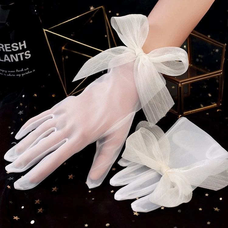 قفازات زفاف العروس للنساء حقيبة قصيرة للاستوديو للتصوير الفوتوغرافي بفيونكة شفافة مع لون أبيض حليبي بسيط #2
