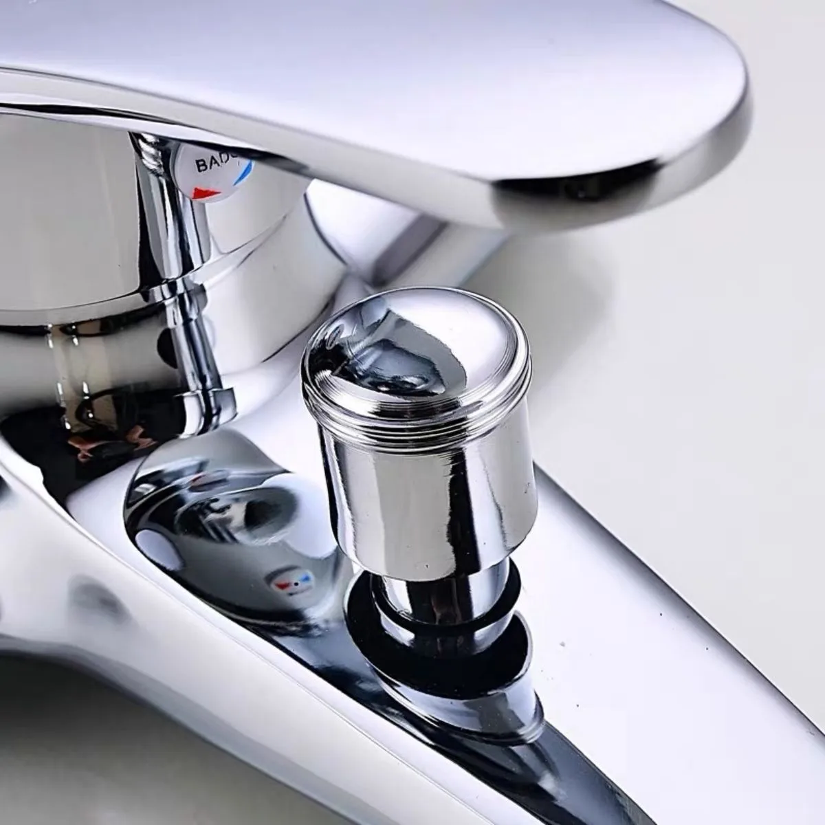 Thumbnail 3 - #10 Compare Bathtub Faucets Before You Buy