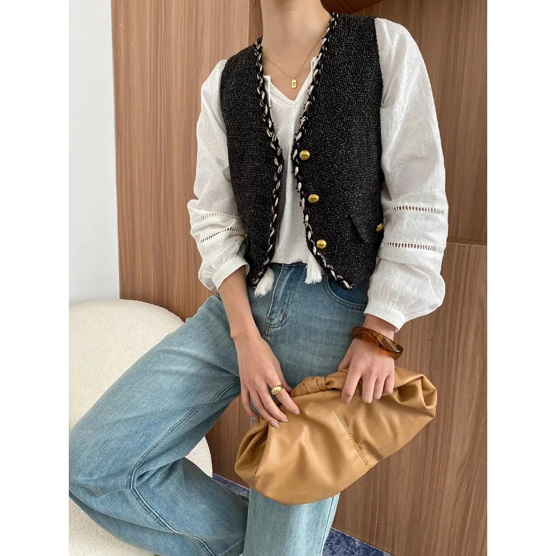 

2025 French-style Woven V-neck Wool Short Vest