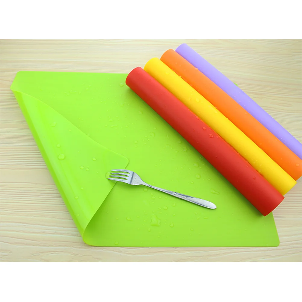

3Pcs 40x30cm Silicone Pastry Rolling Baking Mat Antiskid Mat for Rolling Dough Making (Random Color)