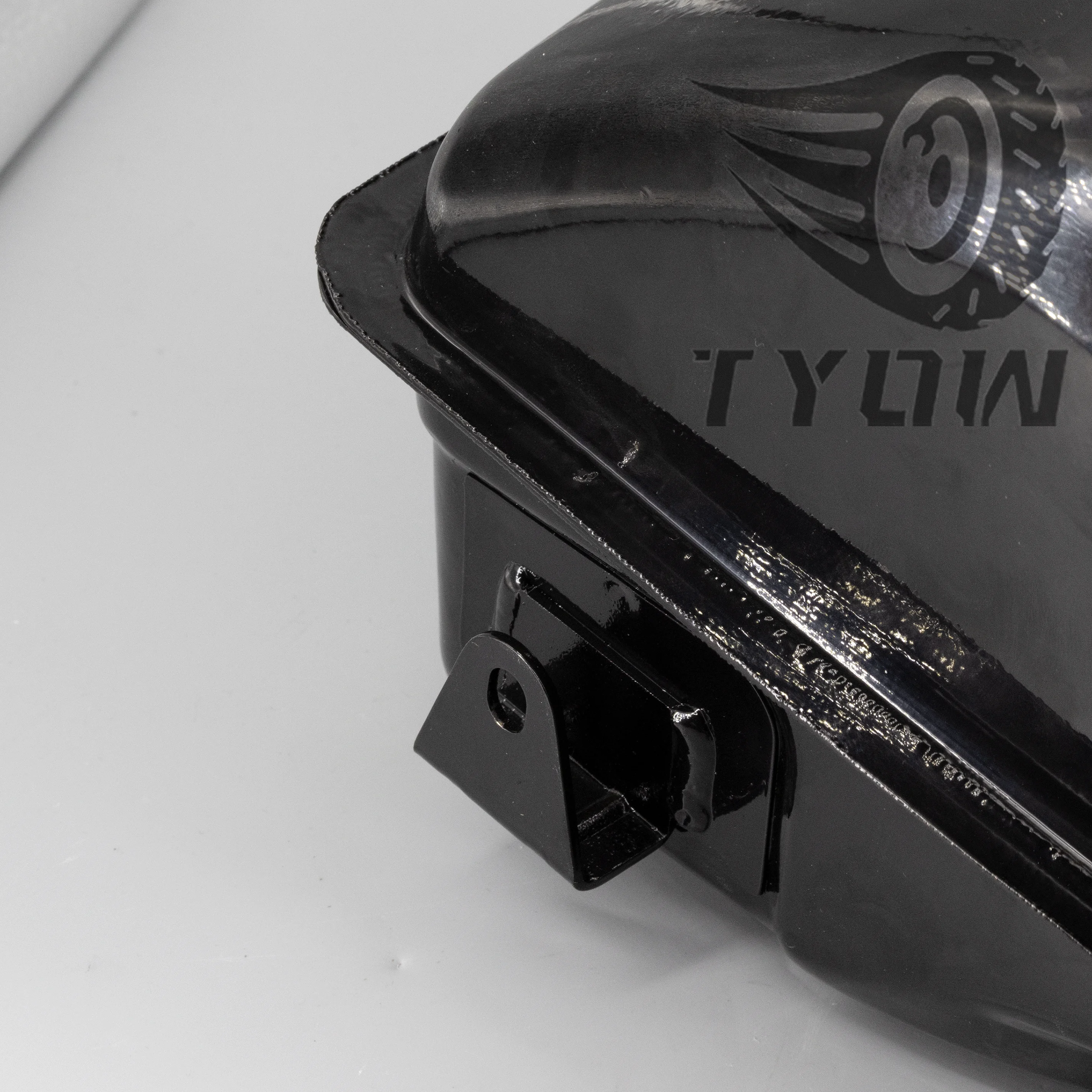 DAX CT70 ST90 Gas Fuel Tank Oil Box Kit - usage example