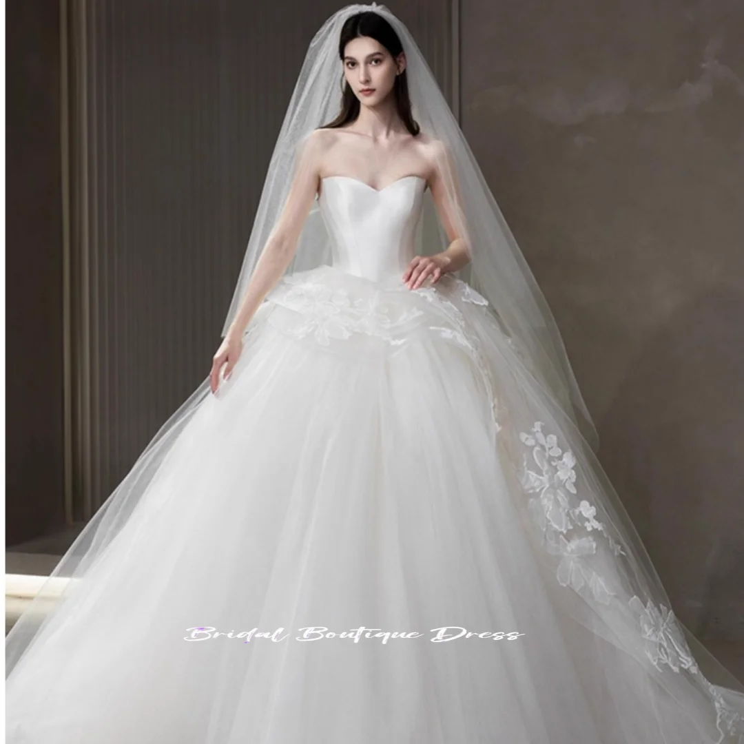 

Customized Exquisite Satin sweetheart Ball Gown Wedding Party Dress Strapless Vestido De Noiva Train Bridal Gown Ball Gown