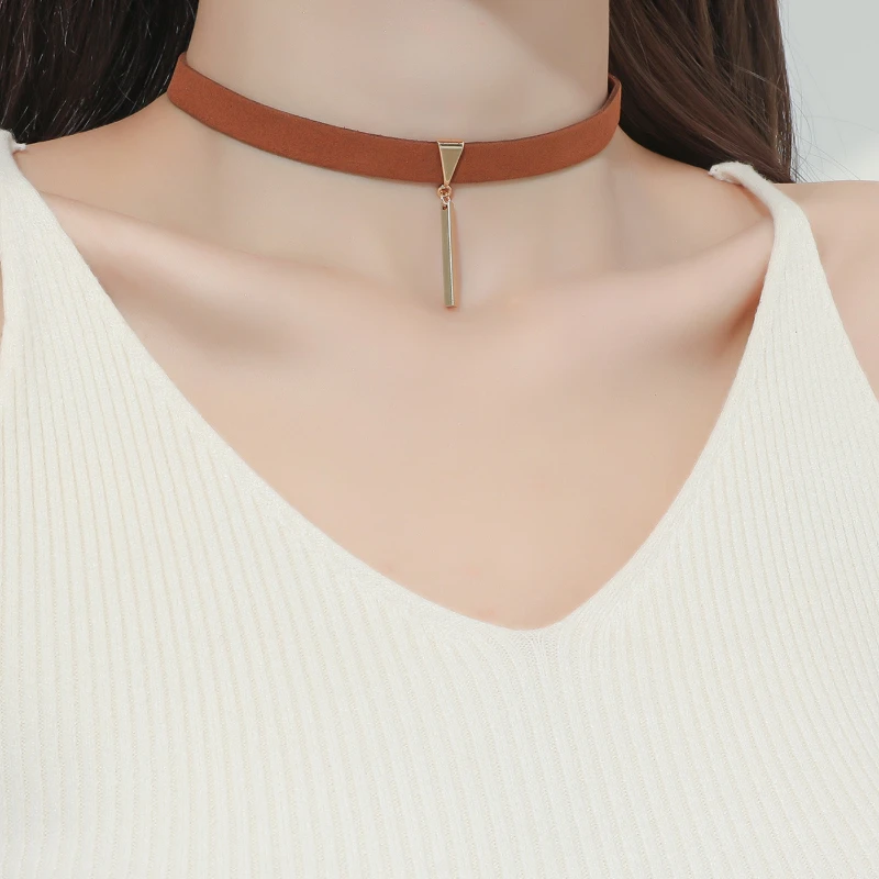 Black Velvet Chokers Necklaces for Women Girls Brown Metal Stick Collar Necklaces Wedding Party Fashion Jewelry Accessories Gift
