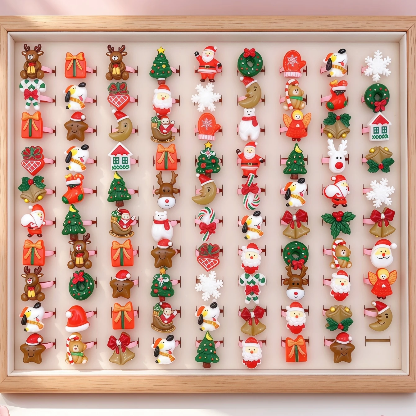 15/25/35/50/100/200Pieces Cute Cartoon Christmas Resin Rings Sets For Children Girl Mix Style Fashion Santa Claus Jewelry Gifts