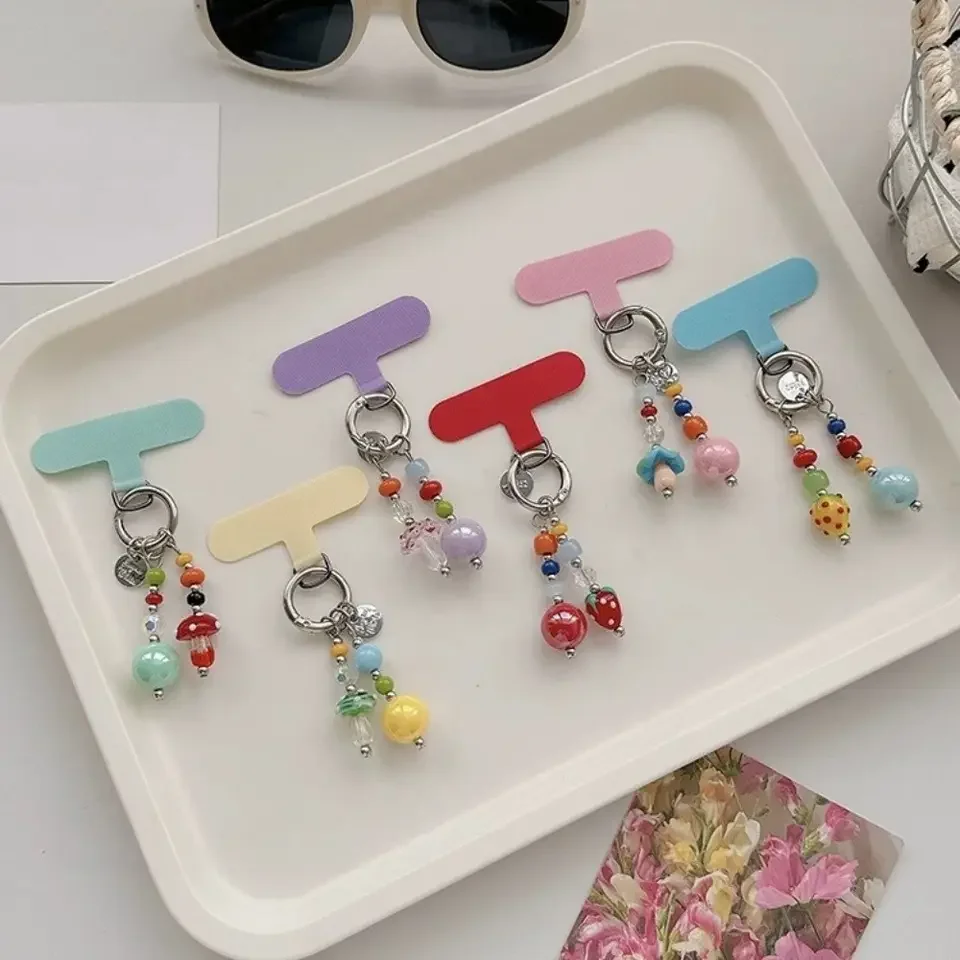 

[ch] Color dopamine mushroom strawberry round bead mobile phone chain high value beaded lanyard wrist strap chain