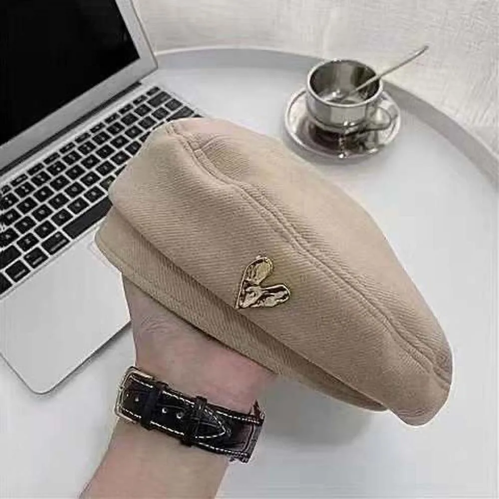Soft Vintage Beret Hat Heart Decor Classic Color Newsboy Octagonal Hat Exquisite Lightweight Cartoon Bear Cap Shopping Day