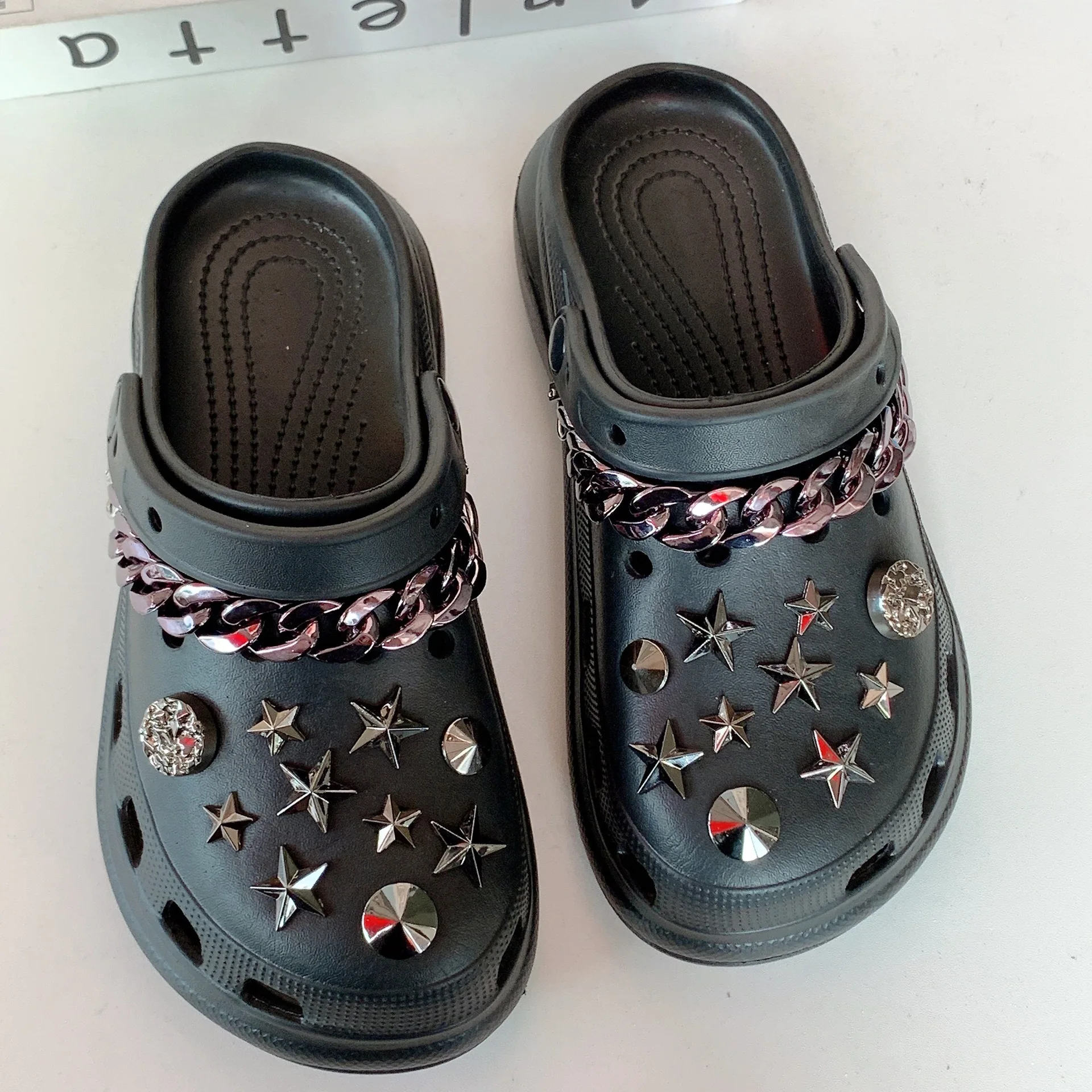 Breloques de chaussures colorées pour enfants, odorpentagramme punk bricolage, décoration avec trou, accessoires de charme de chaussure, cadeau de