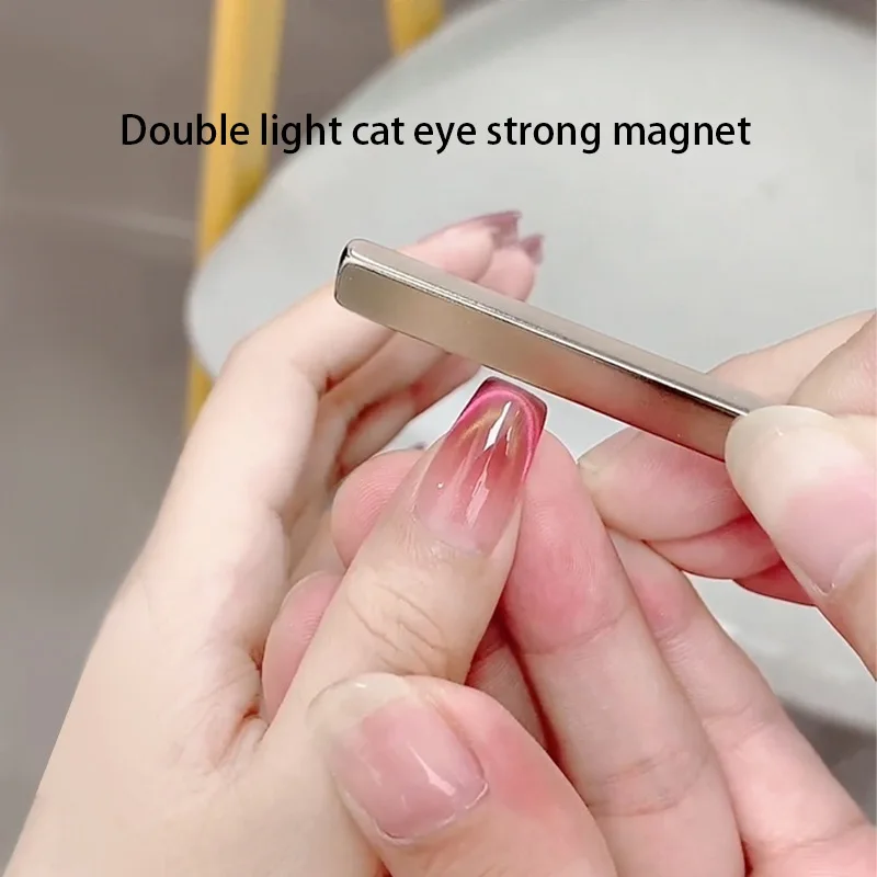 Strong Magnetic Rod for Cat Eye Gel Polish Nail Magnet Double-Head Pen 3D Magnetic Cat Eye Gel Line Strip Effect Manicure Tool