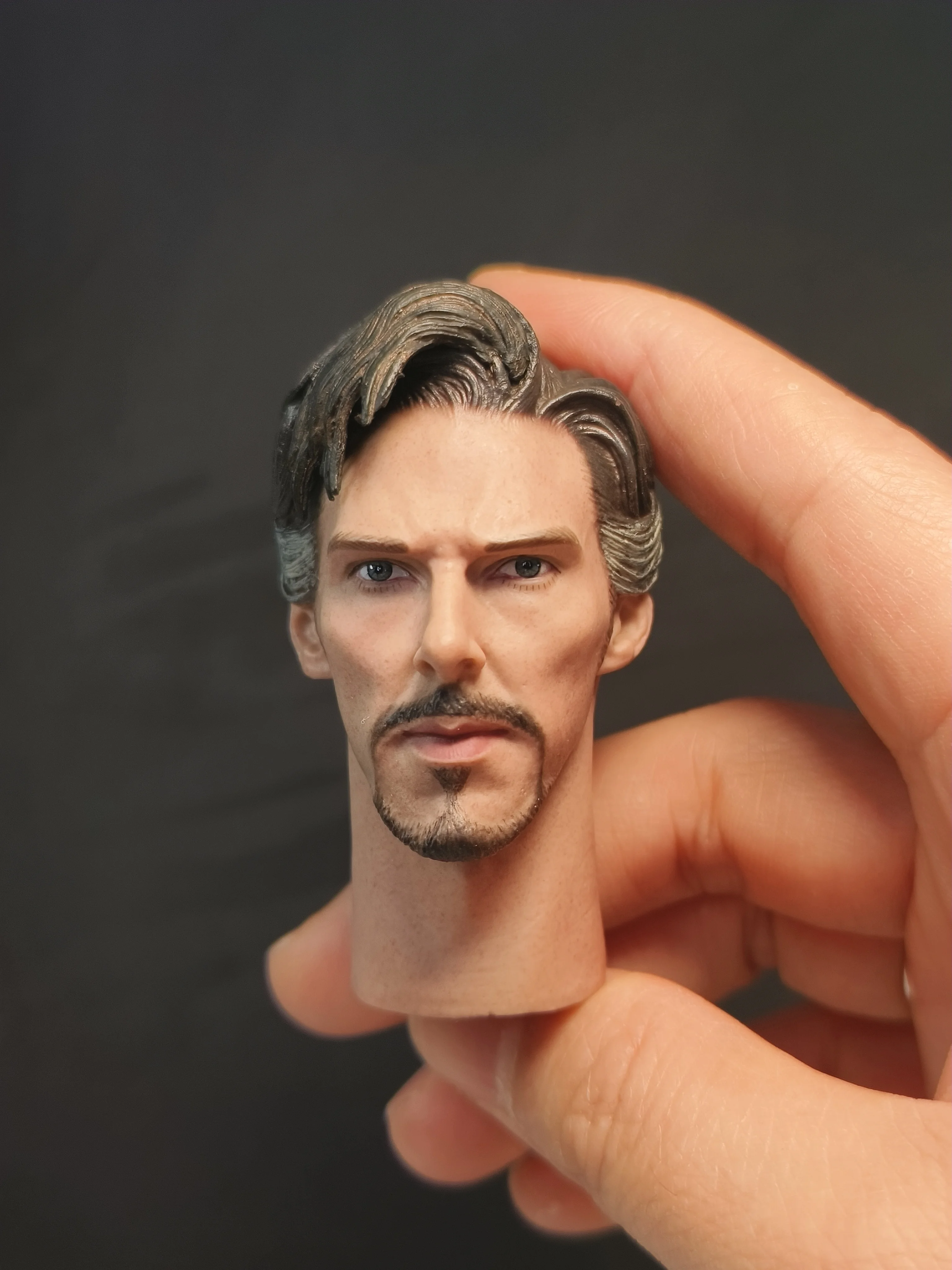 

1/6 Male Solider Dr. Strange Head Carving Sculpture Fit 12'' Action Figure for Fan Collection Toy