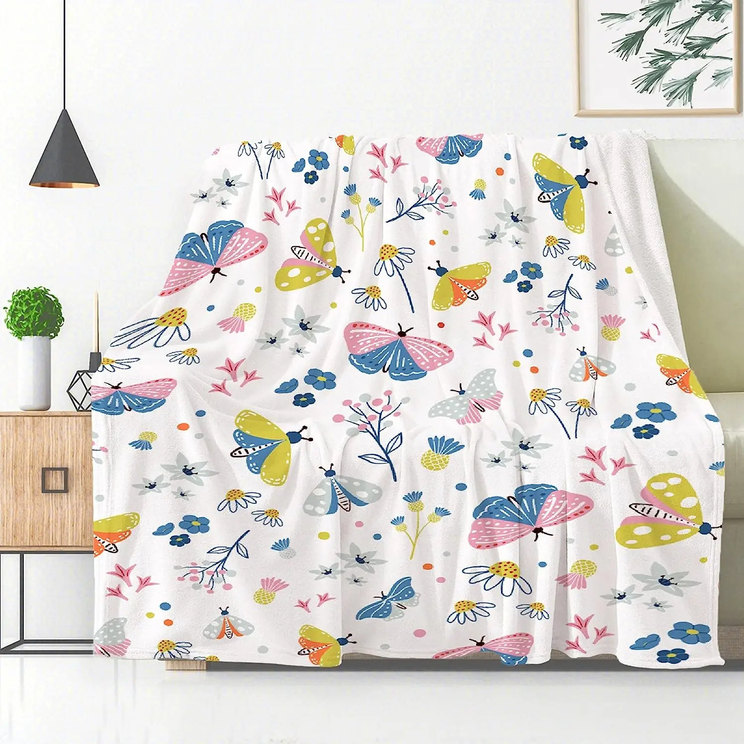 Butterfly Garden Throw Blanket, Flower Floral Blankets, Wild Nature Animals Blankets for Boys and Girls, Ultral Soft