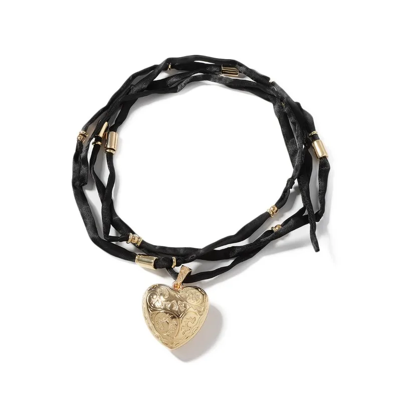 Modern Jewelry Popular Style Long Black Cord Heart Pendant Necklace For Women Female Gifts Exaggerative Accessories Hot Sale