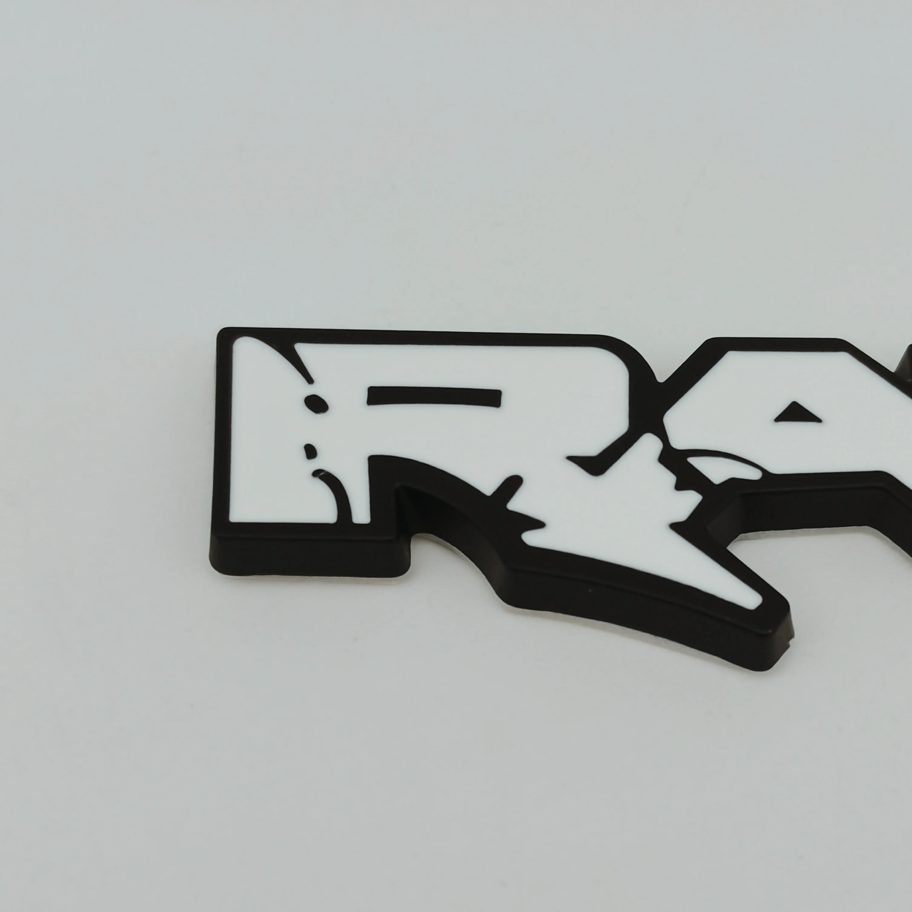 

1 pcs/lot rap- tor 3D Metal 112mmX24mm Car Rac-ing Car Sticker Car Sticker Rear Tail Label Panel Side Label Cars Accessories