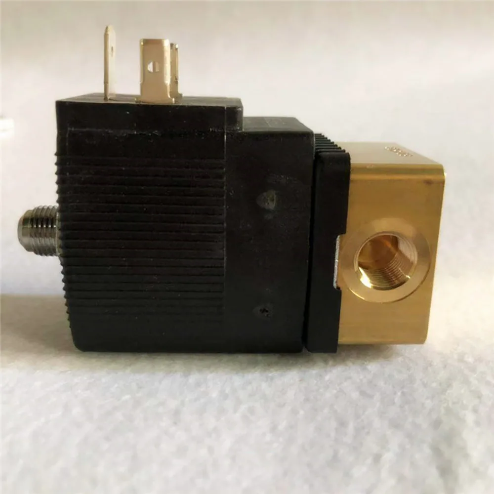 00125332 Burkert - 00125329 00125331 3/2 6014 C G1/8 Way Solenoid Valve 16 Bar, 24v Normally Closed G1/8