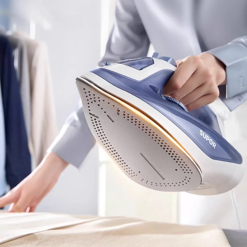 Handheld Steam Iron Portable Mini High Power Fast Heat for Home Tailor Shop Clothes Ironing
