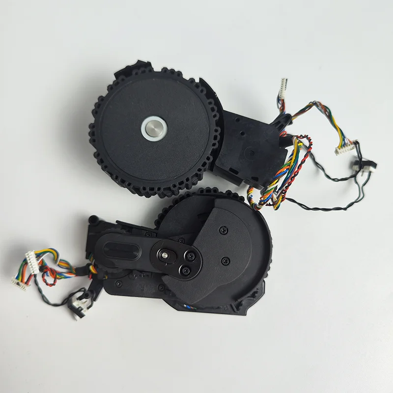 Dreame Original X50 Wheels Left or Right For X50s Pro Ultra / L50 Pro Ultra / L40s Pro Ultra Robotic Vacuum Cleaner Spare Parts