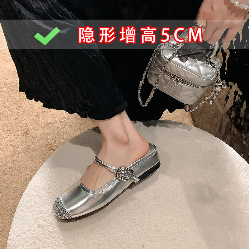 

2025 Summer New Fashionable Interior Height Increase Silver Headband Half Slippers French Mary Jane Half Tote Women's Sandals