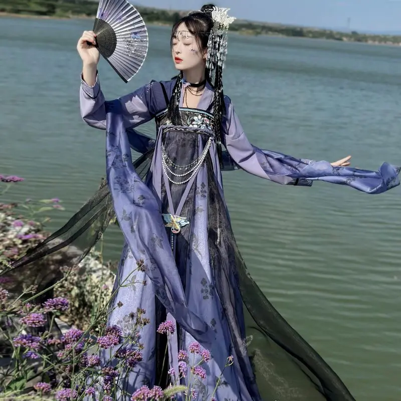 ชุด Hanfu ปักลายราชวงศ์ถังแบบดั้งเดิมของผู้หญิงชุดเต้นรำสไตล์จีนโบราณสง่างาม