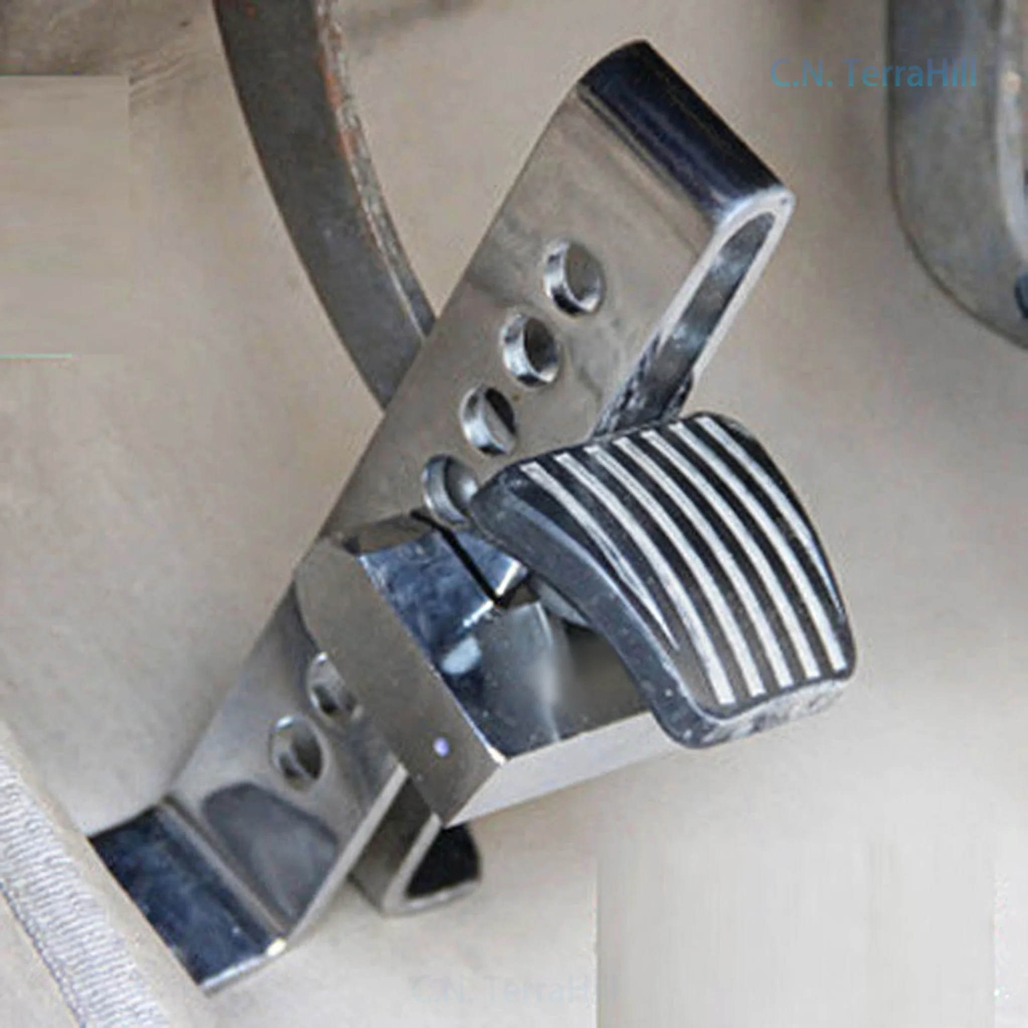 Car Brake Throttle Pedal Lock Anti-Theft Steering Wheel Lock with Clutch Lock for Vehicle Security